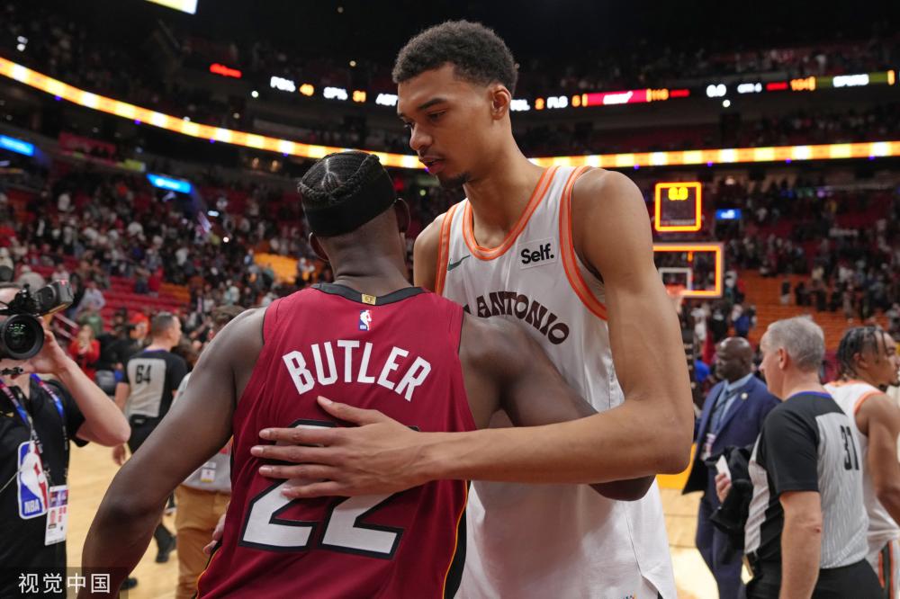 水平的竞技 水平的竞技