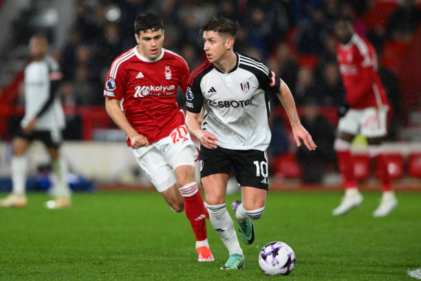 不少球迷和 不少球迷和